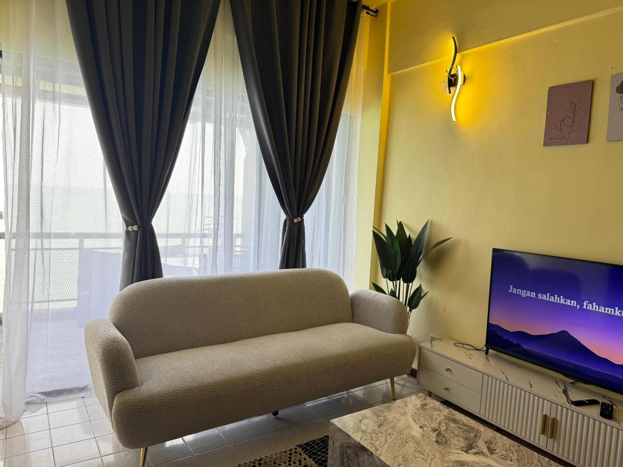 Apartment Hannie 88 Corus Port Dickson